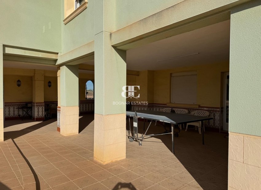 Herverkoop - Villa -
Elche - La Marina