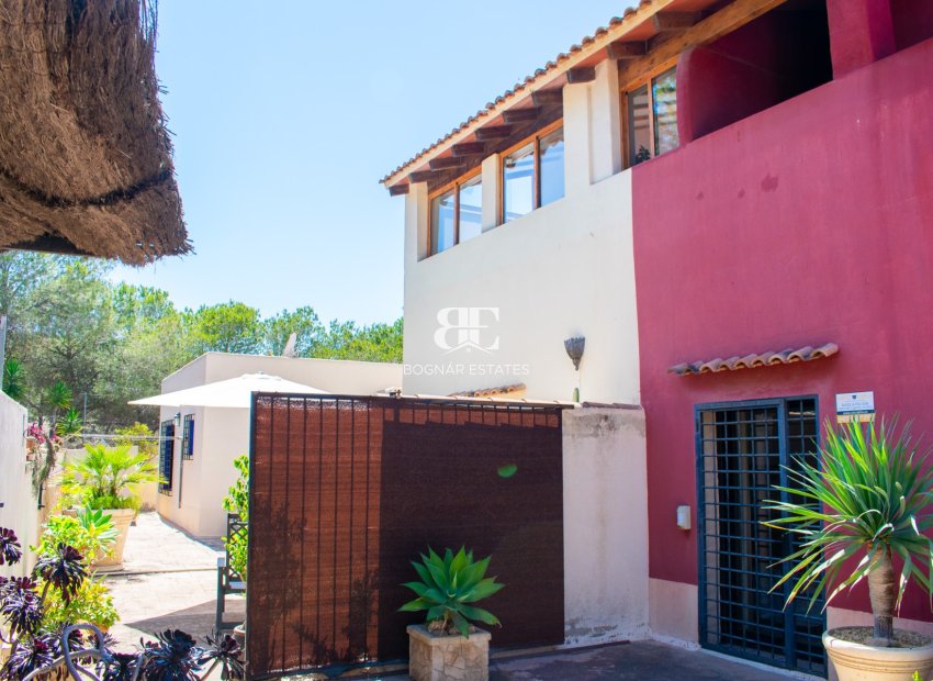 Herverkoop - Villa -
Elche - La Marina