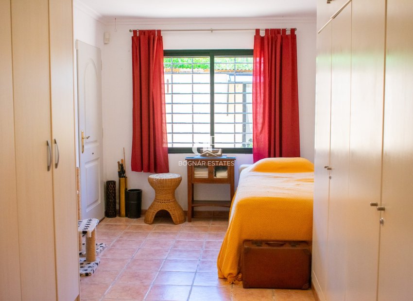 Herverkoop - Villa -
Elche - La Marina