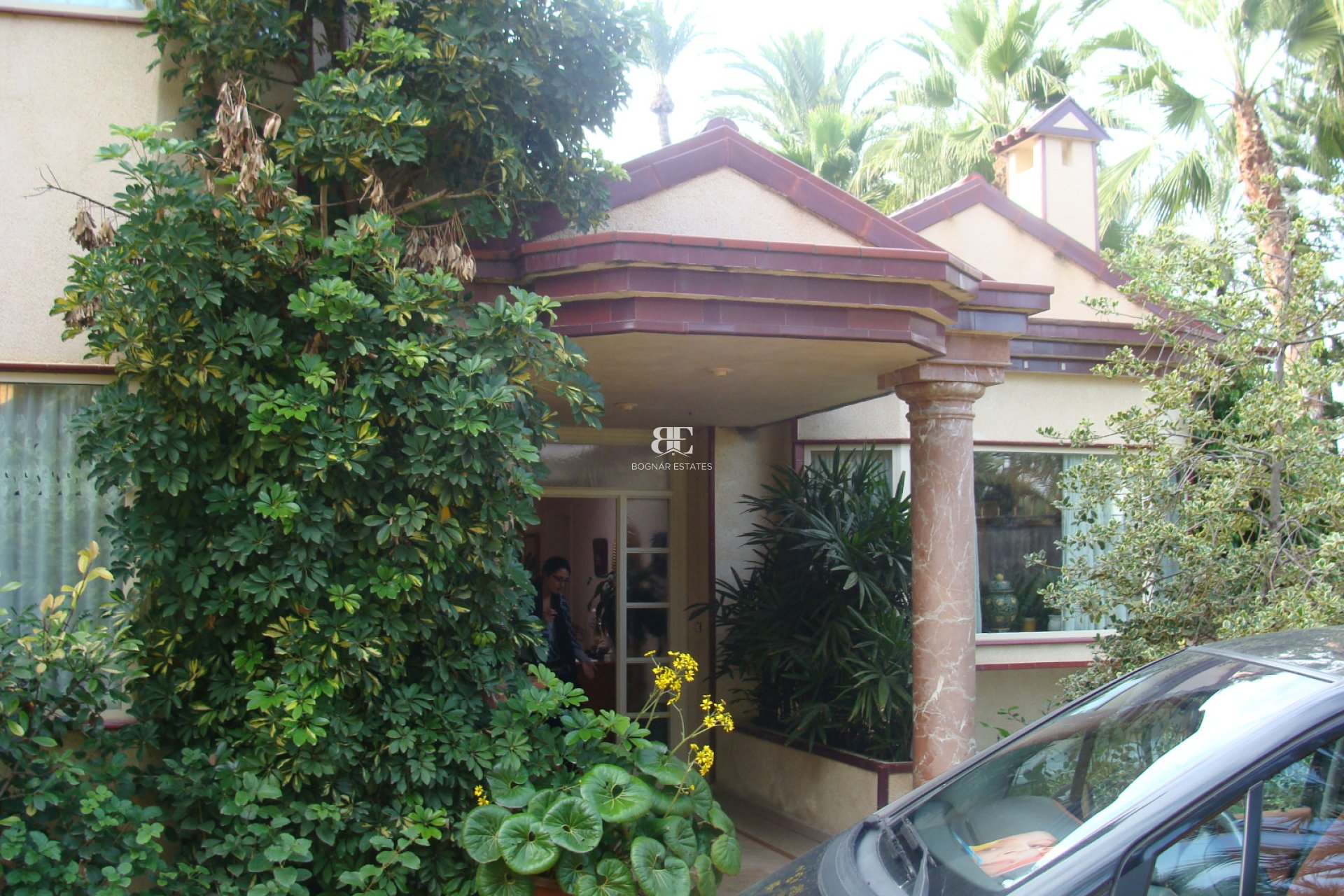 Herverkoop - Villa -
Elche