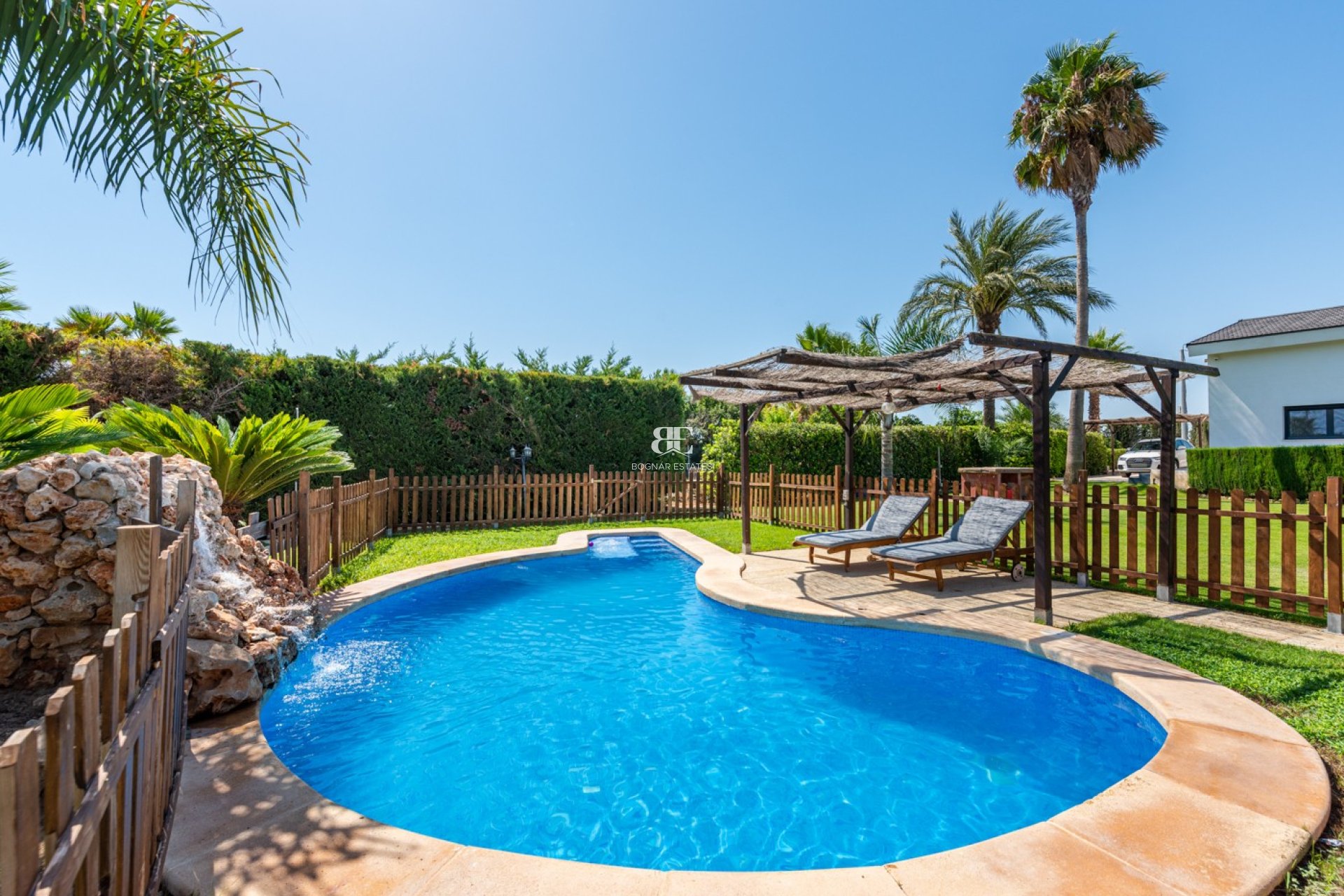 Herverkoop - Villa -
Elche