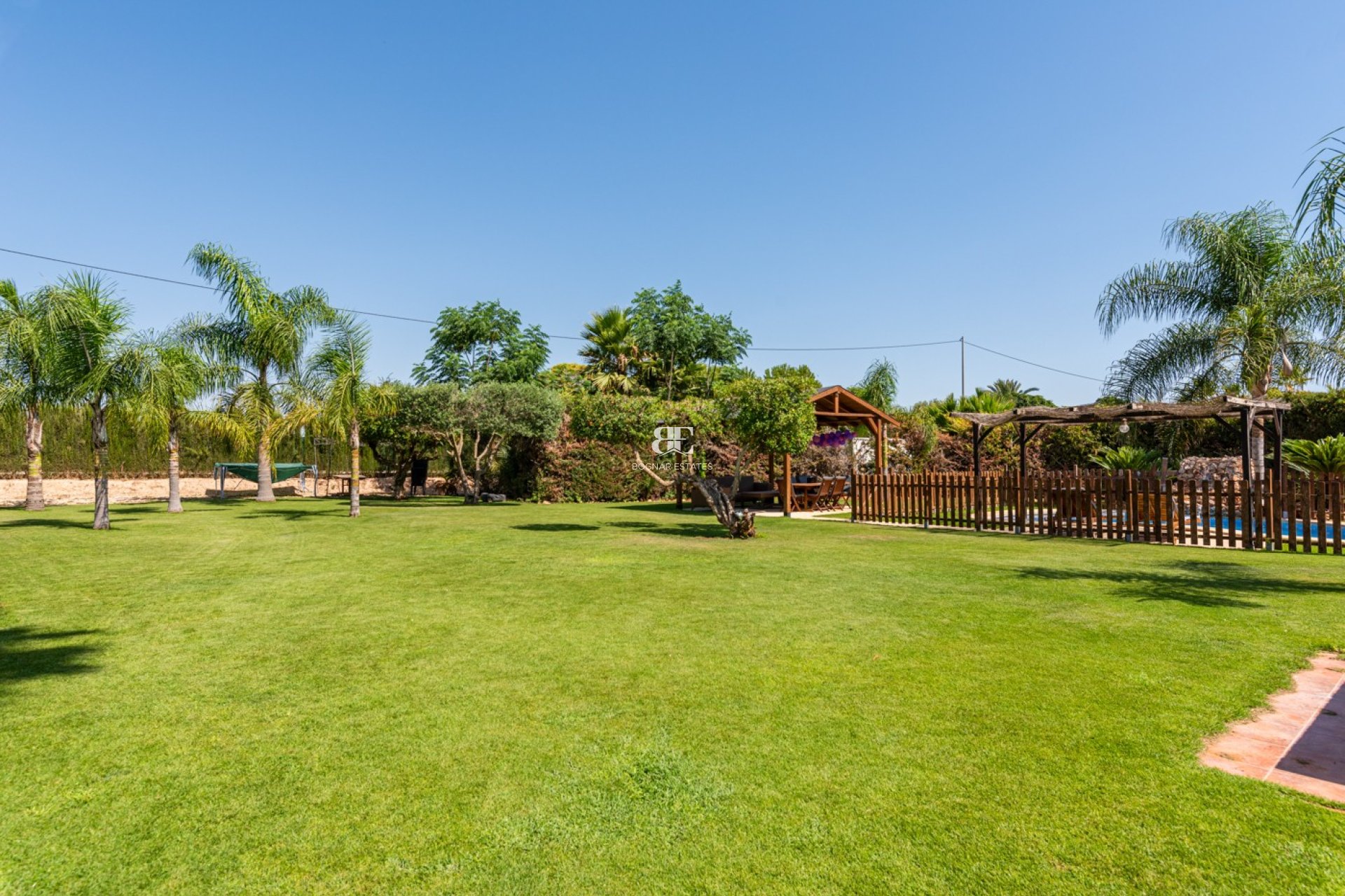 Herverkoop - Villa -
Elche