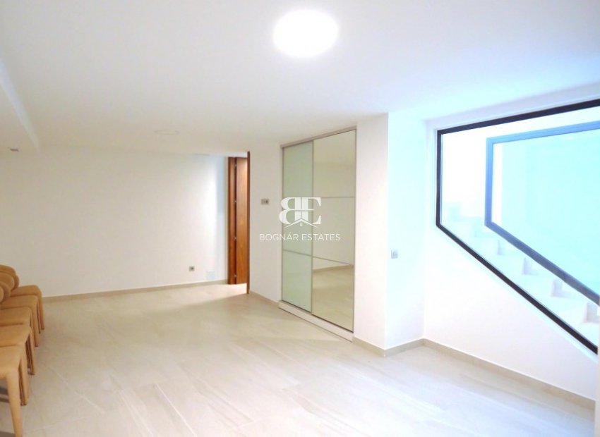 Herverkoop - Villa -
Finestrat - Golf Bahía