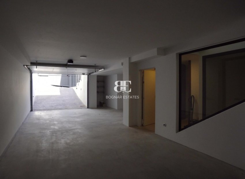 Herverkoop - Villa -
Finestrat - Golf Bahía