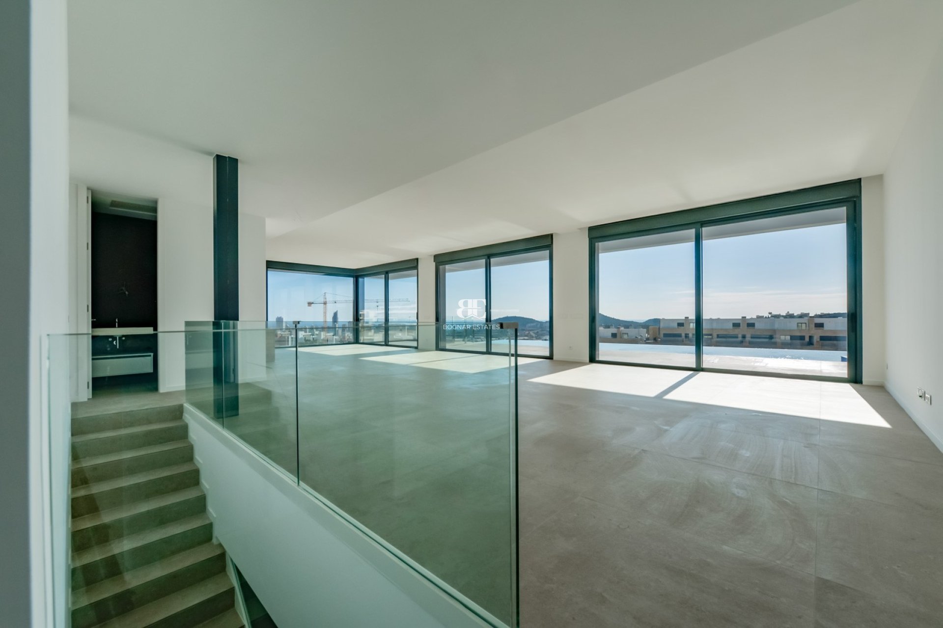 Herverkoop - Villa -
Finestrat - Sierra Cortina