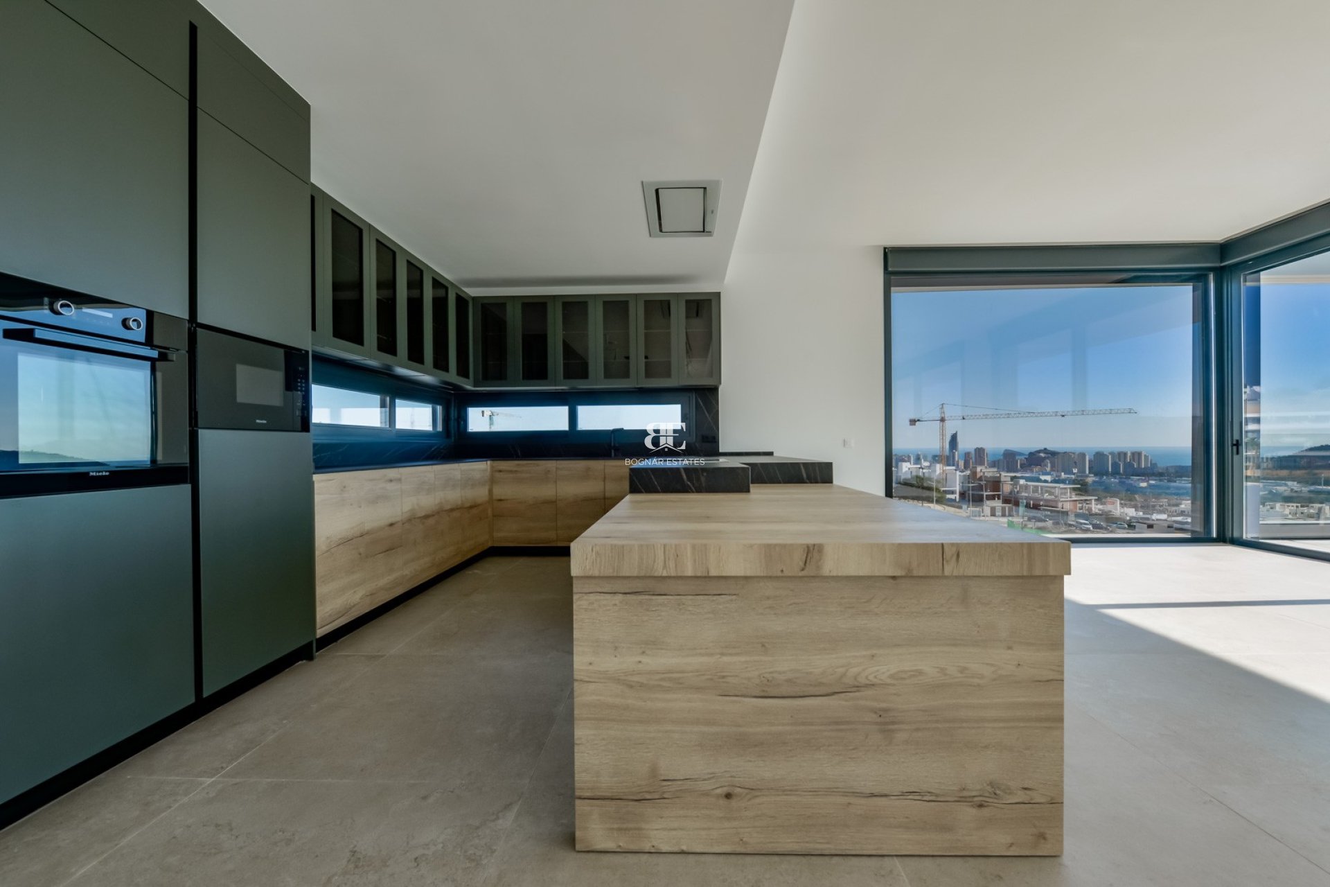 Herverkoop - Villa -
Finestrat - Sierra Cortina
