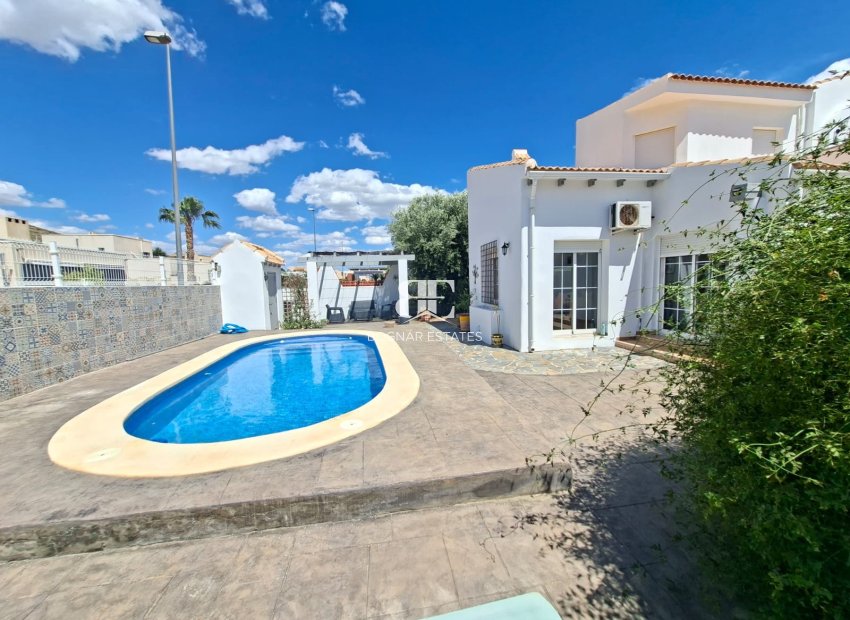 Herverkoop - Villa -
Fortuna - Urbanizacion Las Kalendas