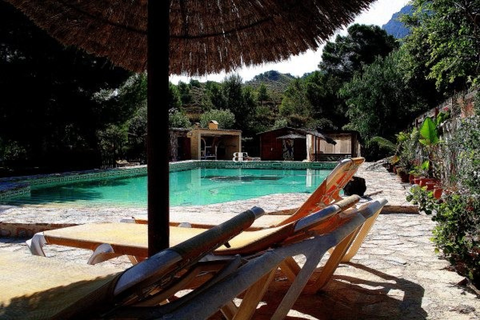 Herverkoop - Villa -
Gea Truyols - Gea y Trujols