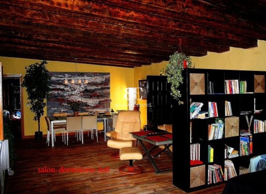 Herverkoop - Villa -
Gea Truyols - Gea y Trujols