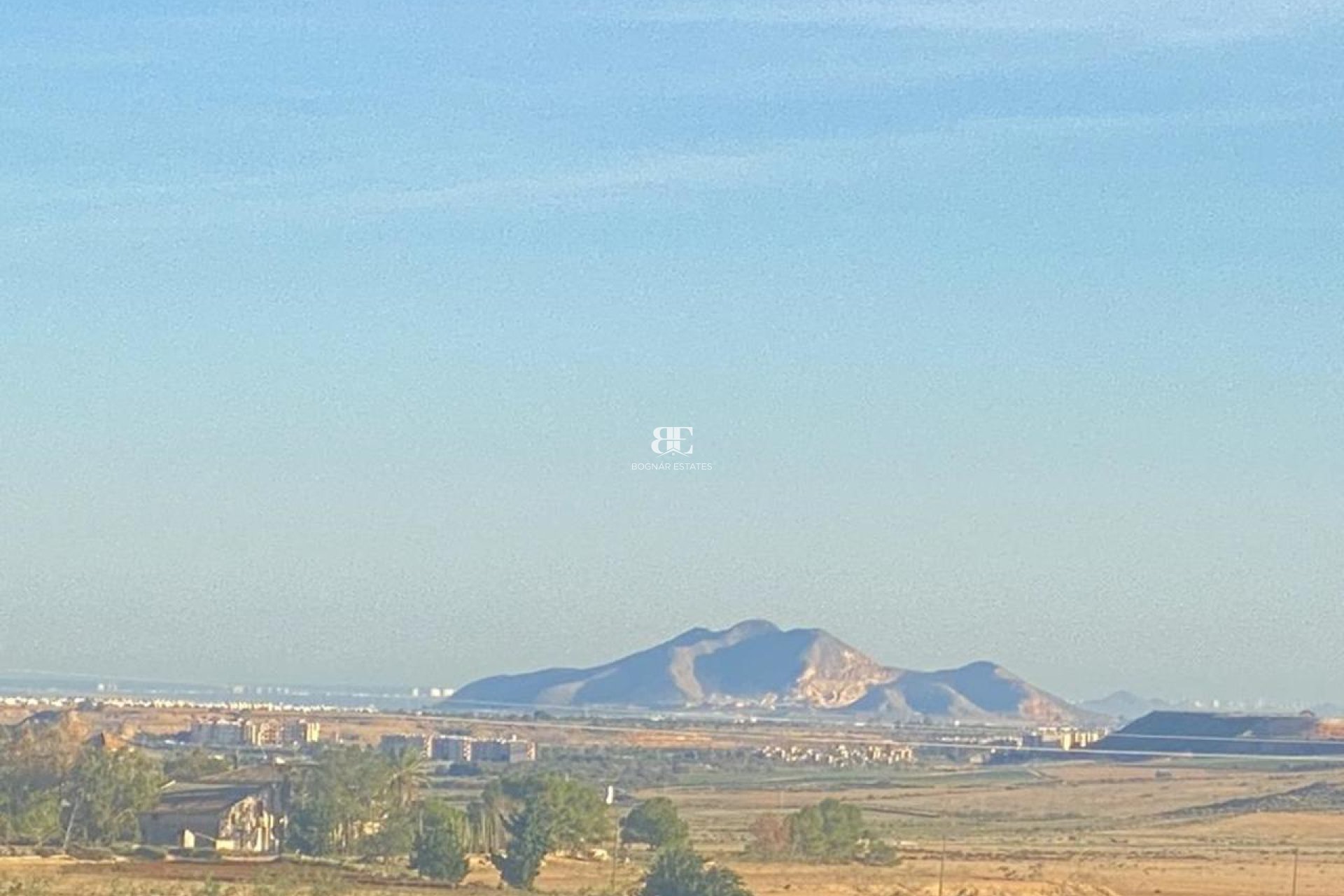 Herverkoop - Villa -
Gea Truyols - Gea y Trujols