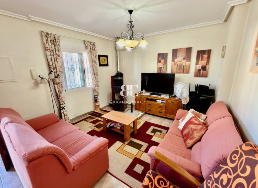 Herverkoop - Villa -
Guardamar del Segura - El Raso