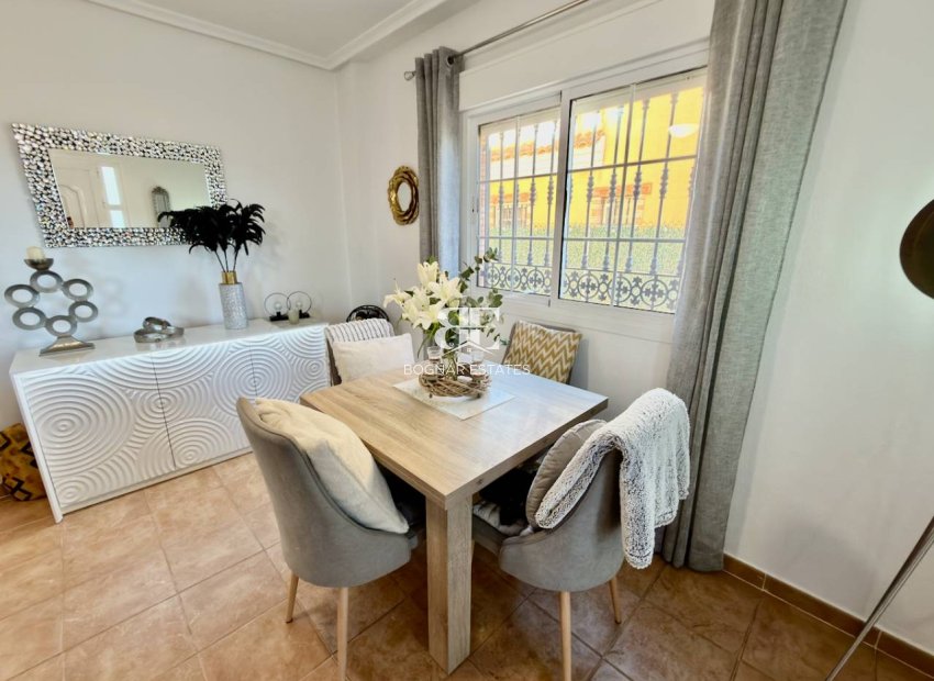 Herverkoop - Villa -
Guardamar del Segura - El Raso