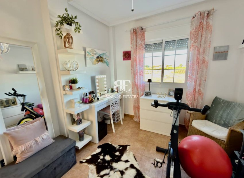 Herverkoop - Villa -
Guardamar del Segura - El Raso