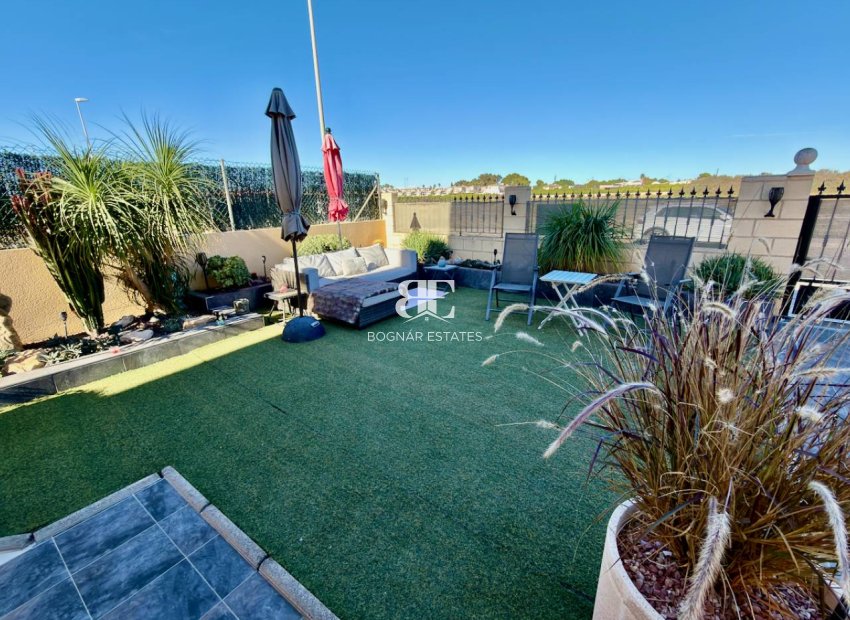 Herverkoop - Villa -
Guardamar del Segura - El Raso