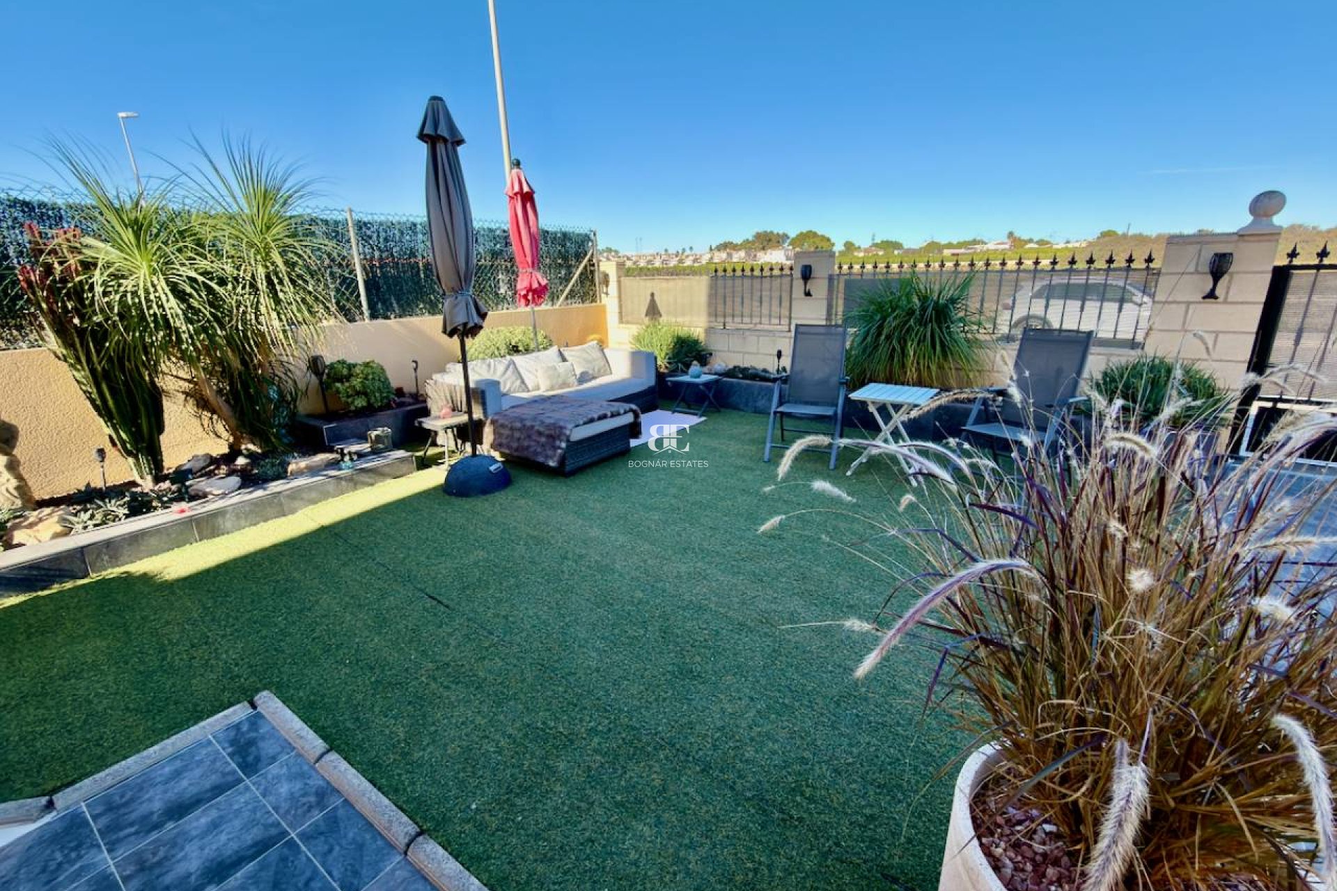 Herverkoop - Villa -
Guardamar del Segura - El Raso