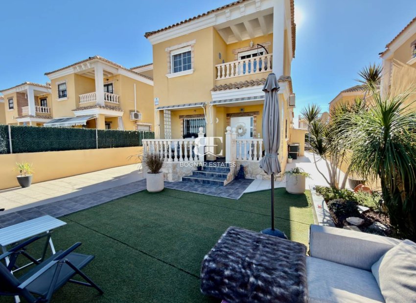 Herverkoop - Villa -
Guardamar del Segura - El Raso