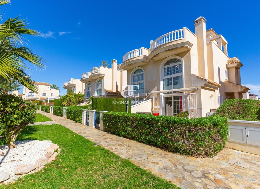 Herverkoop - Villa -
Guardamar del Segura - El Raso