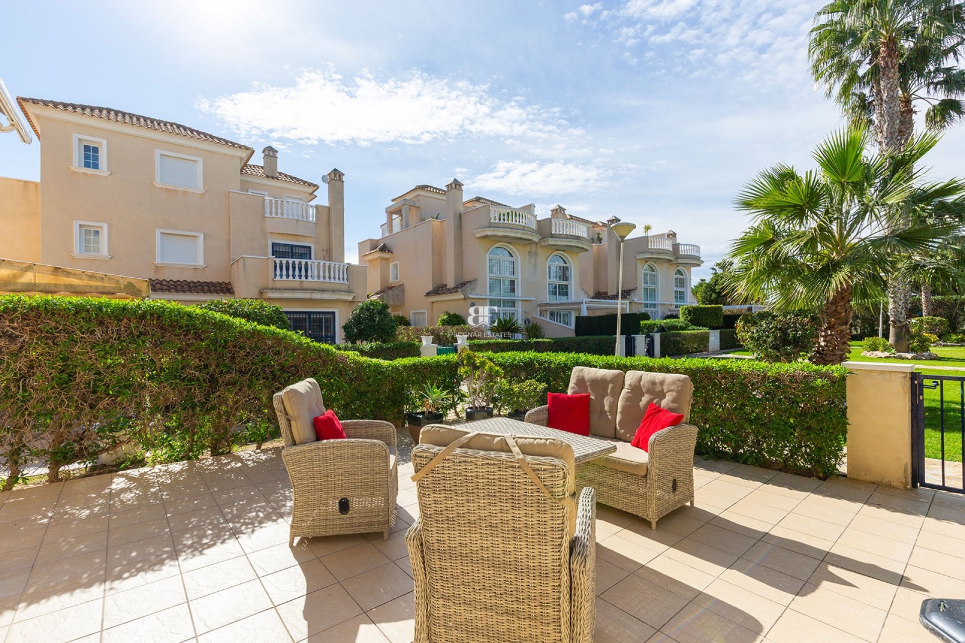 Herverkoop - Villa -
Guardamar del Segura - El Raso