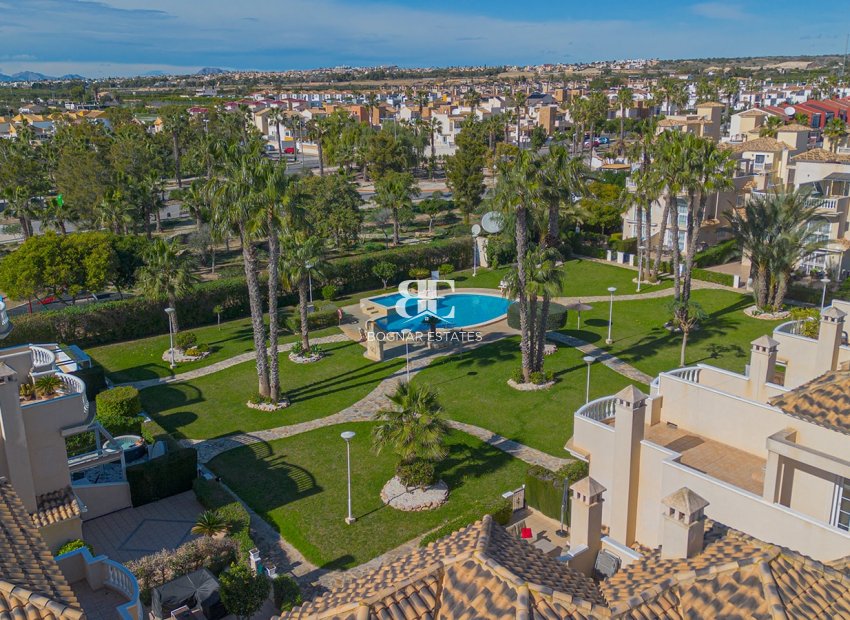 Herverkoop - Villa -
Guardamar del Segura - El Raso