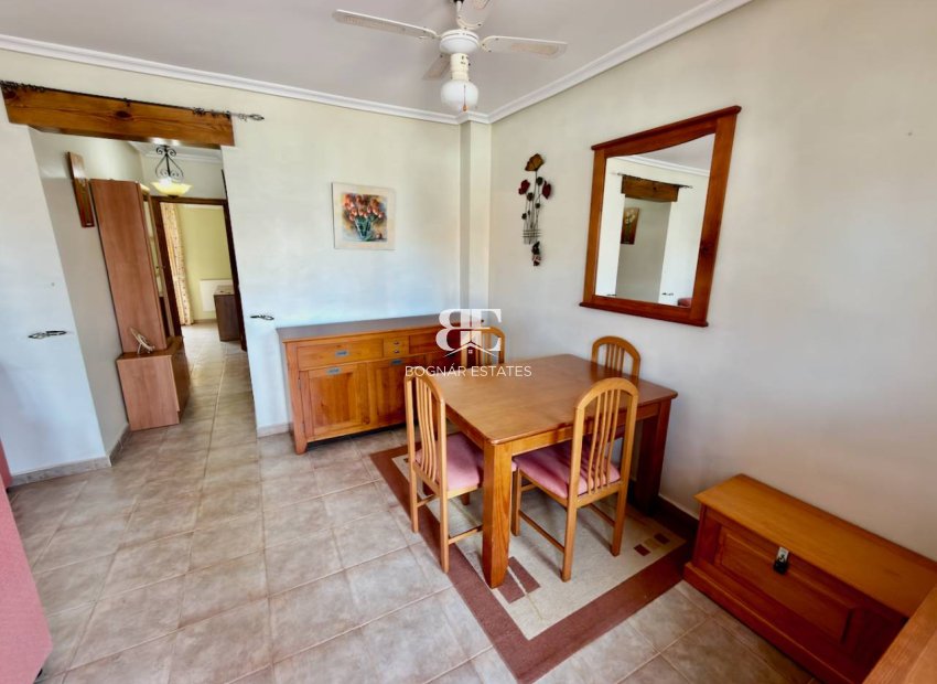 Herverkoop - Villa -
Guardamar del Segura