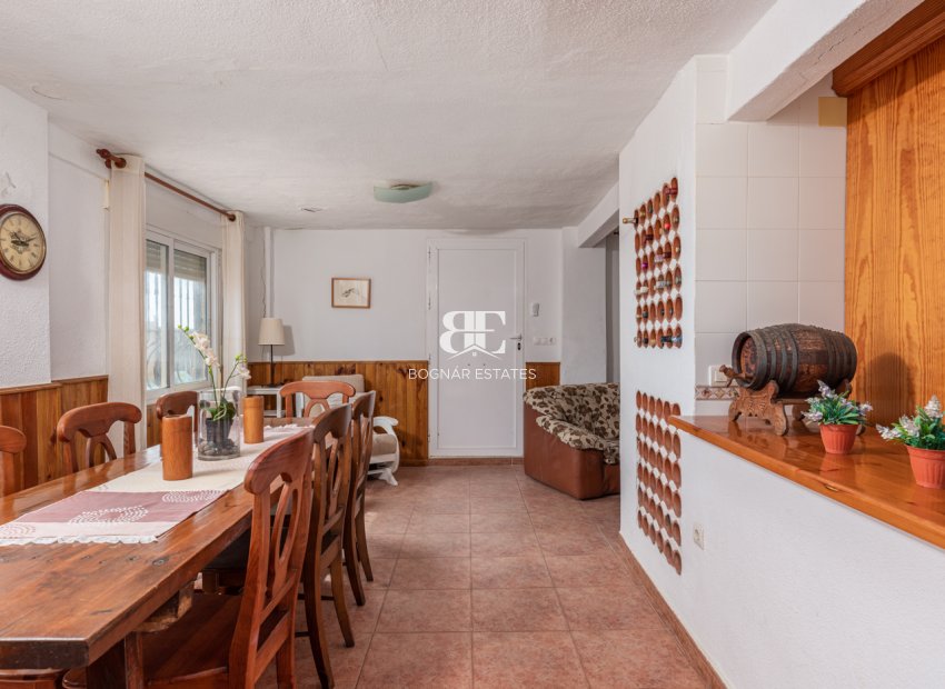 Herverkoop - Villa -
Guardamar del Segura
