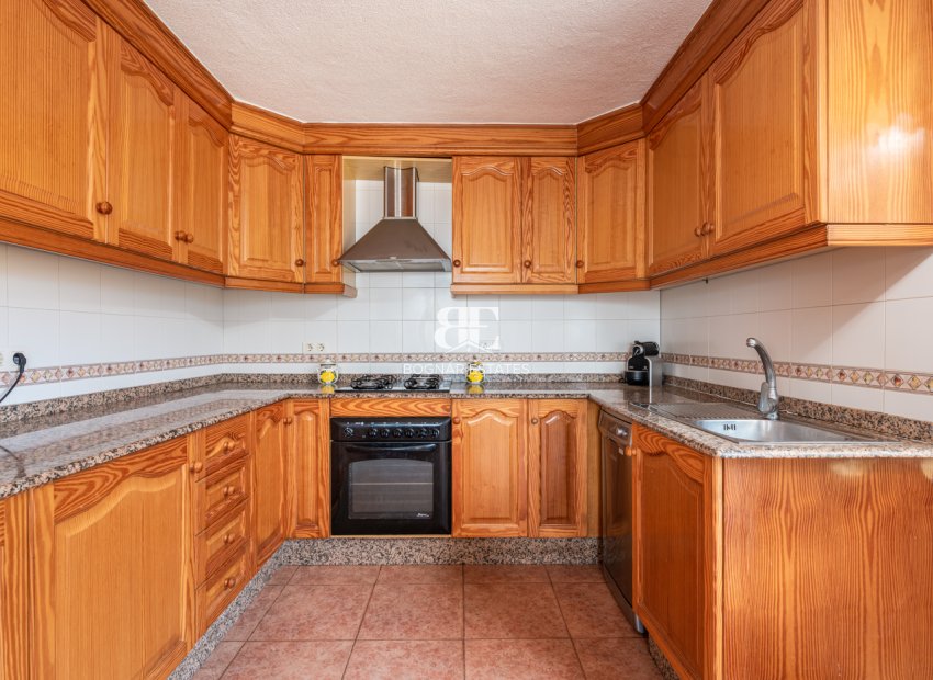 Herverkoop - Villa -
Guardamar del Segura