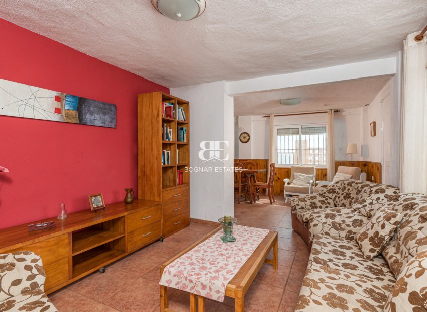 Herverkoop - Villa -
Guardamar del Segura