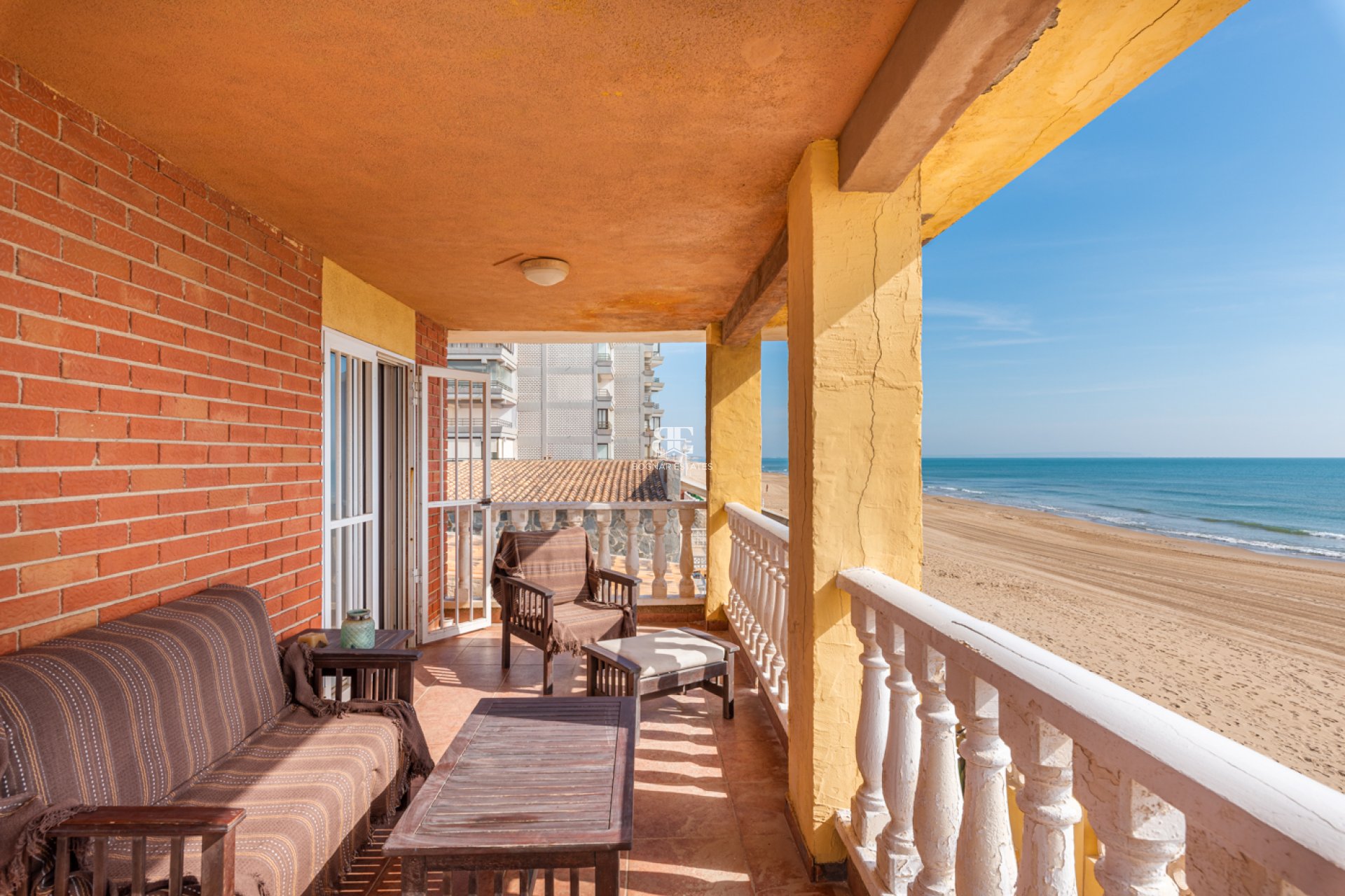 Herverkoop - Villa -
Guardamar del Segura