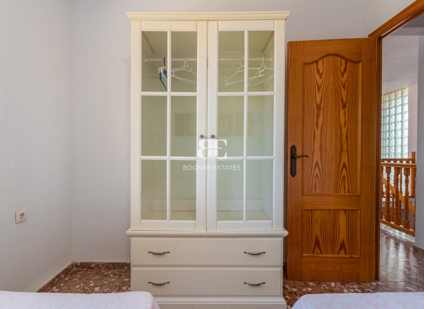 Herverkoop - Villa -
Guardamar del Segura