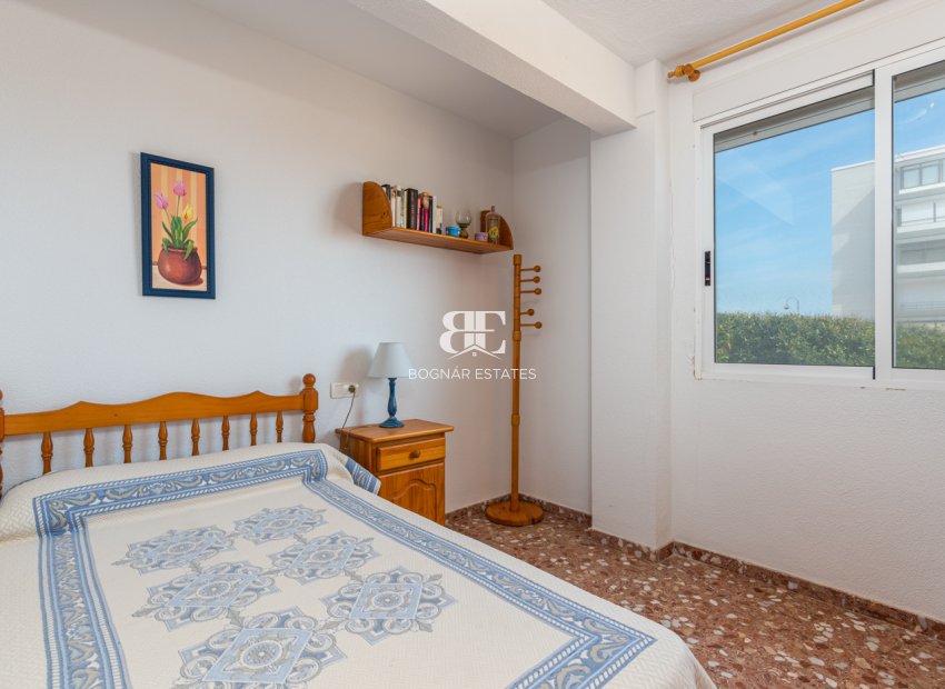 Herverkoop - Villa -
Guardamar del Segura