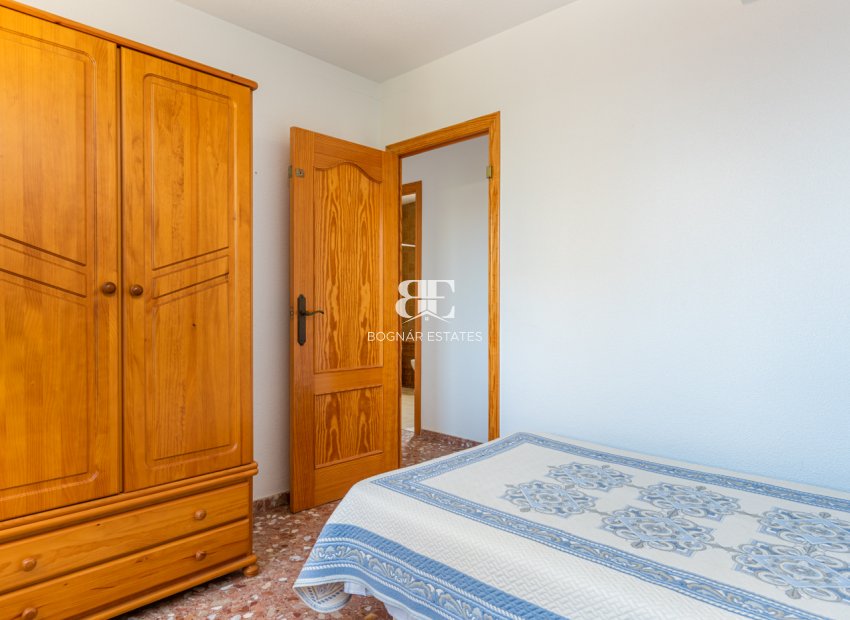 Herverkoop - Villa -
Guardamar del Segura