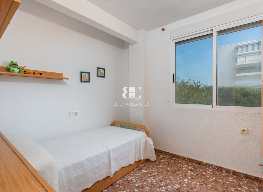 Herverkoop - Villa -
Guardamar del Segura