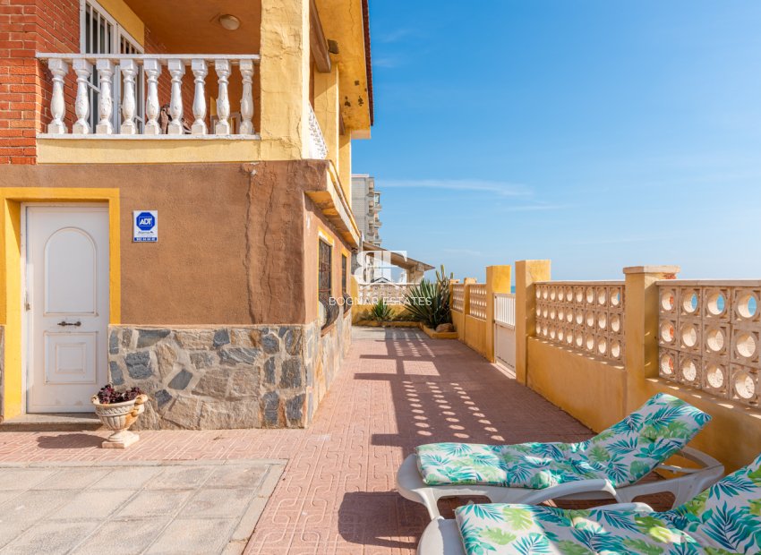 Herverkoop - Villa -
Guardamar del Segura