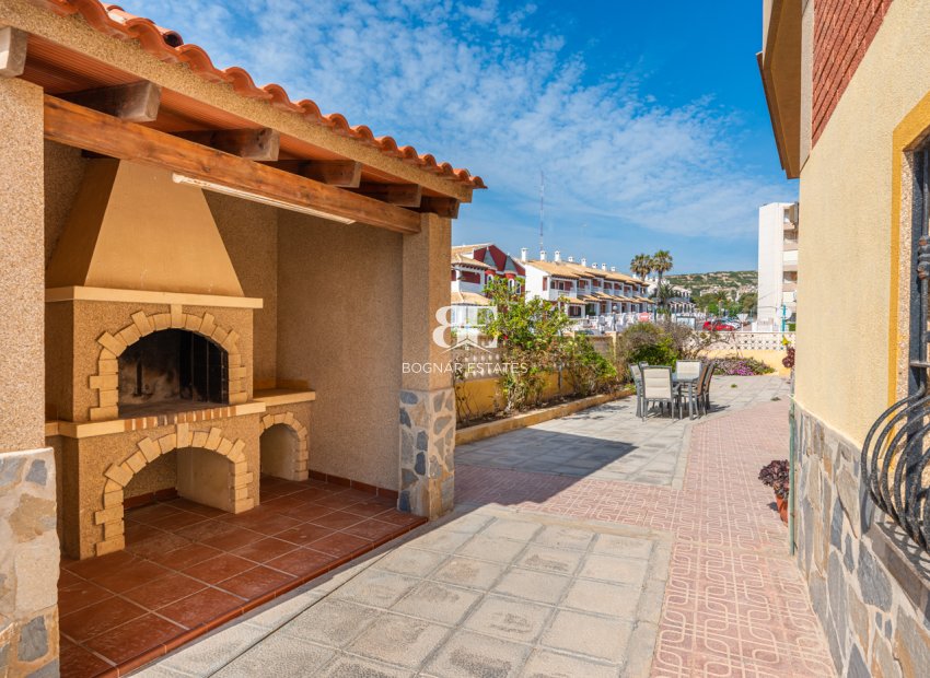 Herverkoop - Villa -
Guardamar del Segura