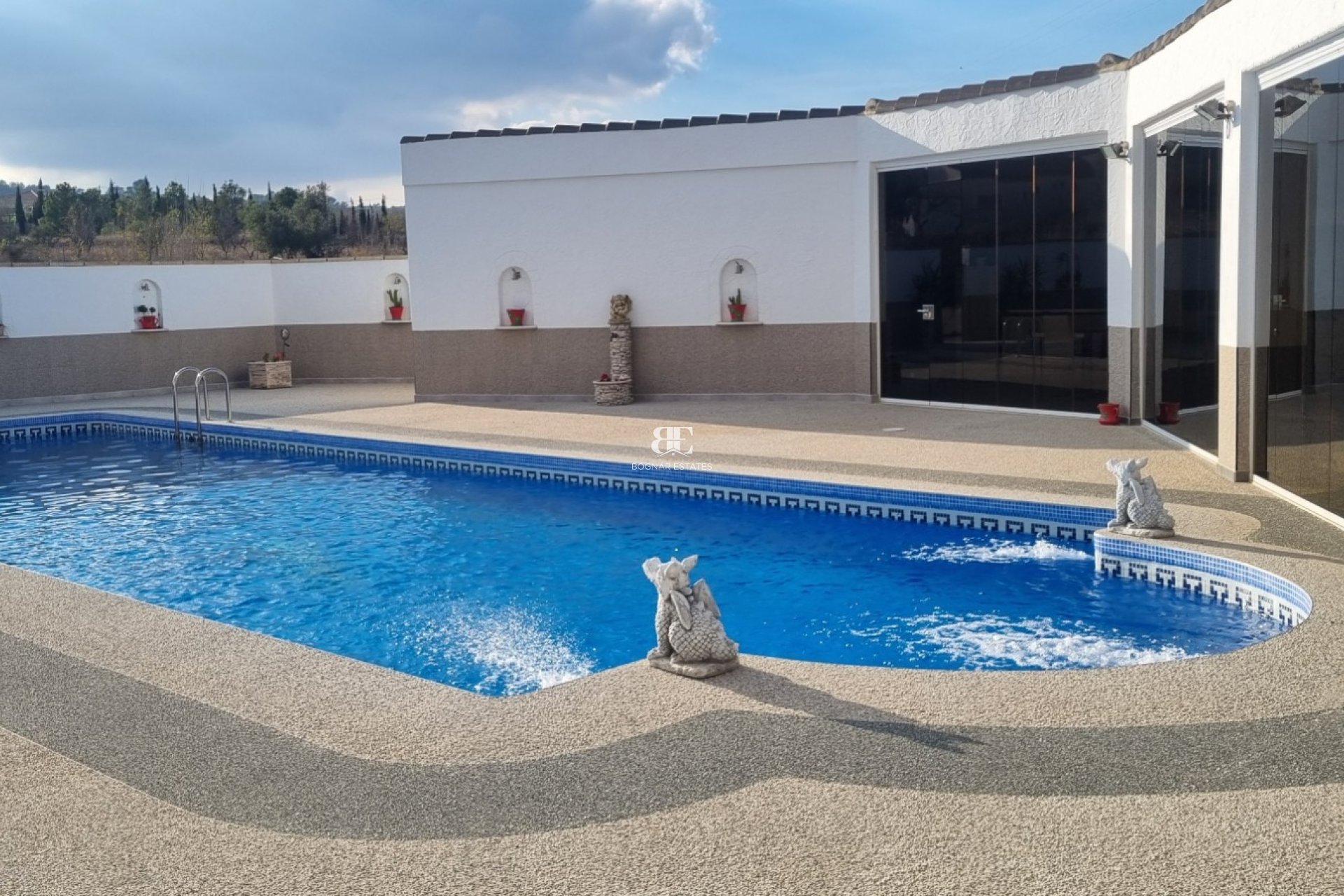 Herverkoop - Villa -
Hondón de los Fráiles
