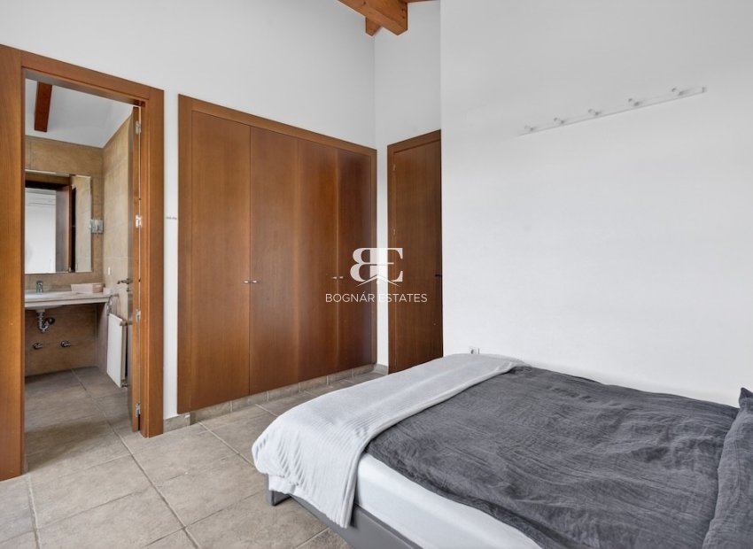 Herverkoop - Villa -
Jávea - Monte Olimpe