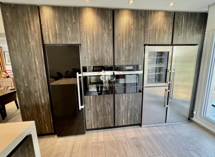 Herverkoop - Villa -
La Finca Golf - Algorfa