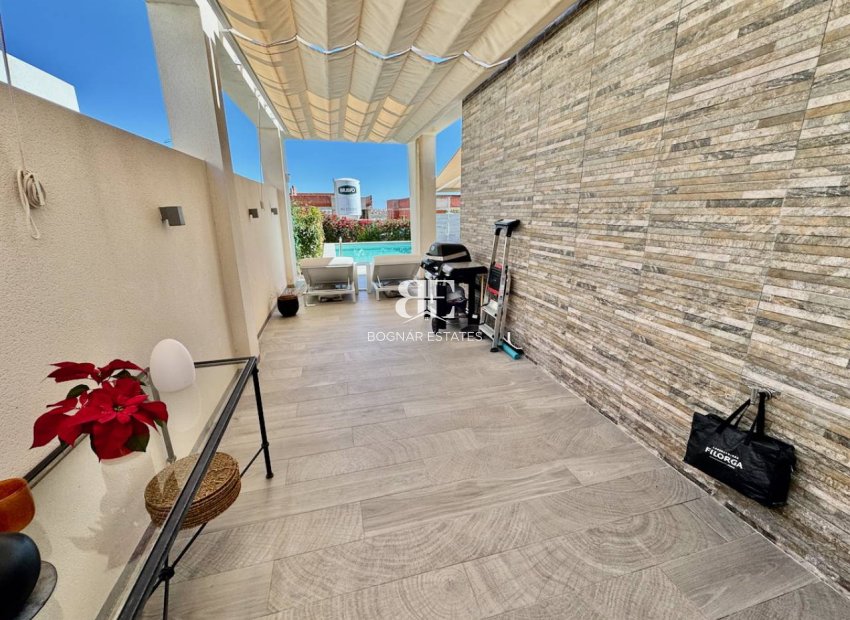 Herverkoop - Villa -
La Finca Golf - Algorfa