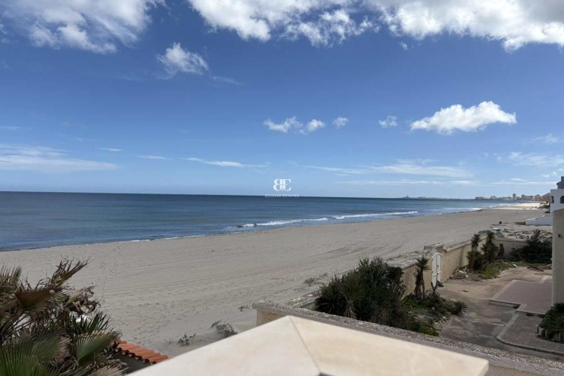 Herverkoop - Villa -
La Manga del Mar Menor - Mar Menor