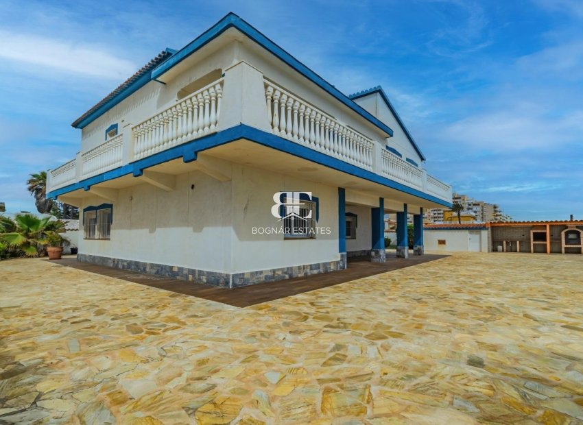 Herverkoop - Villa -
La Manga del Mar Menor - Playa del Estacio