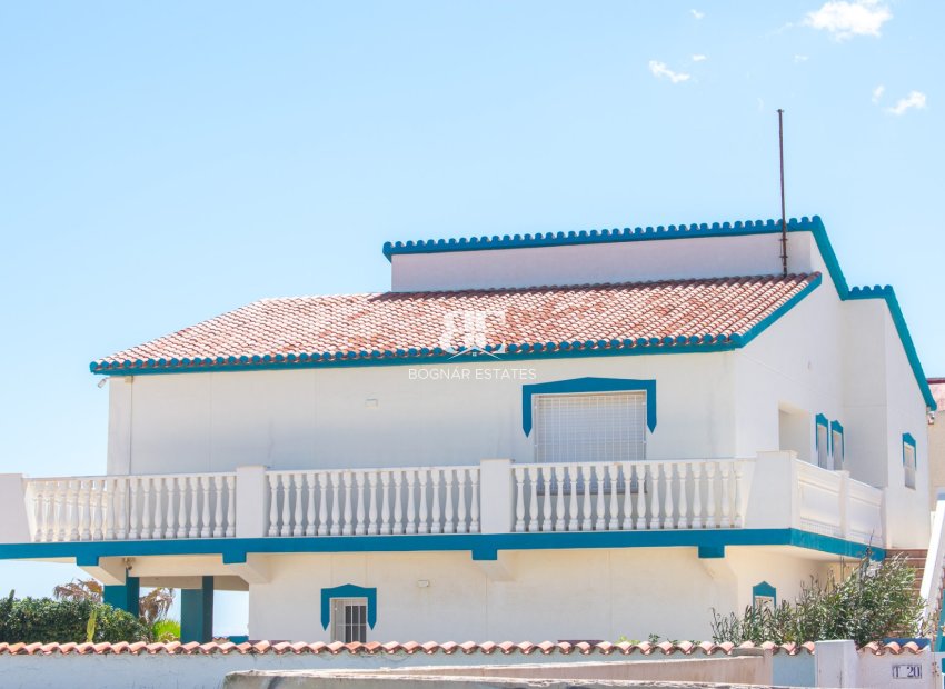 Herverkoop - Villa -
La Manga del Mar Menor