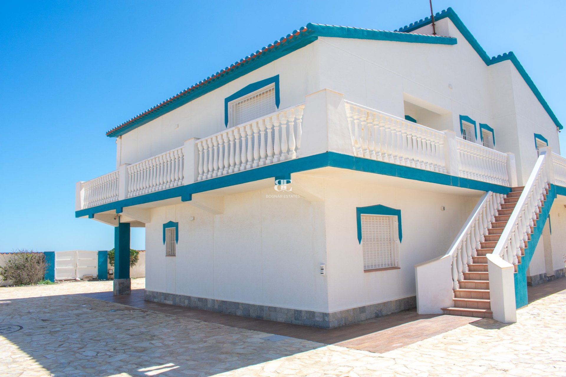 Herverkoop - Villa -
La Manga del Mar Menor