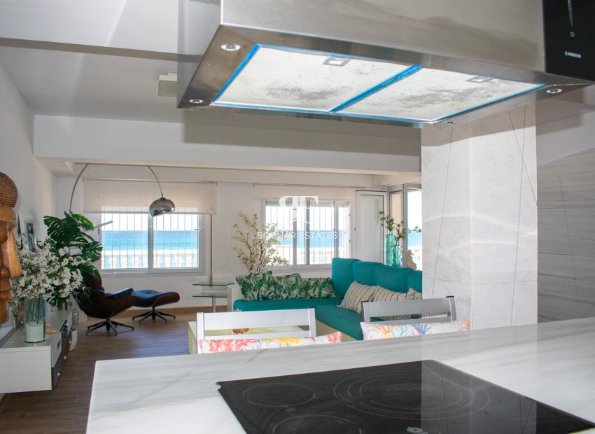 Herverkoop - Villa -
La Manga del Mar Menor