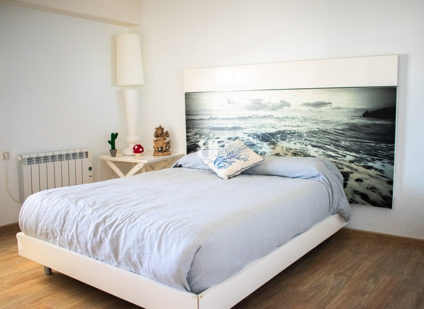 Herverkoop - Villa -
La Manga del Mar Menor