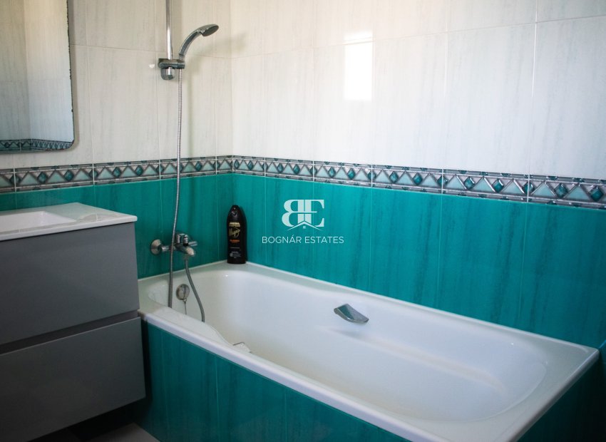 Herverkoop - Villa -
La Manga del Mar Menor