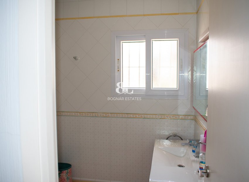 Herverkoop - Villa -
La Manga del Mar Menor