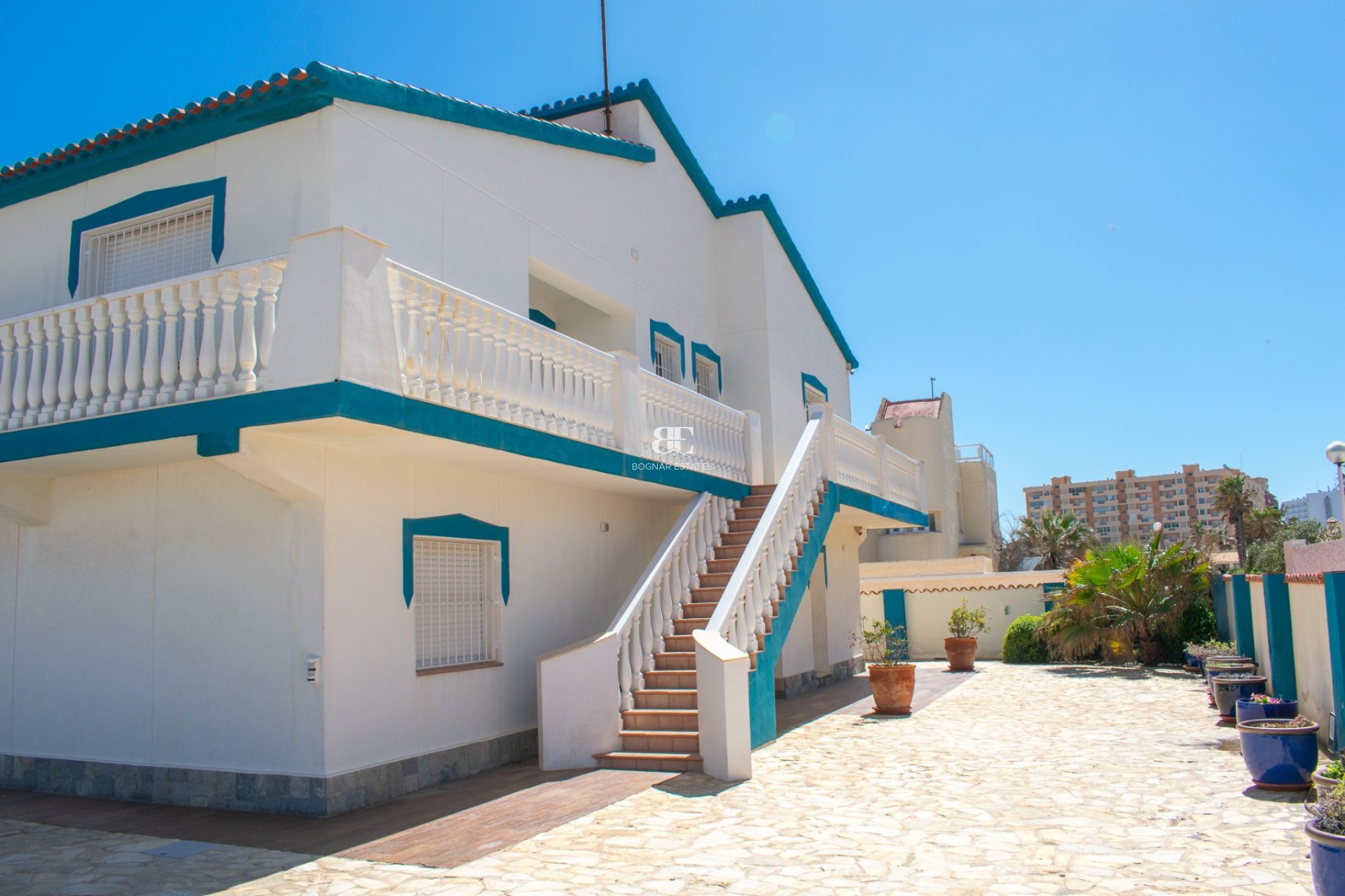 Herverkoop - Villa -
La Manga del Mar Menor