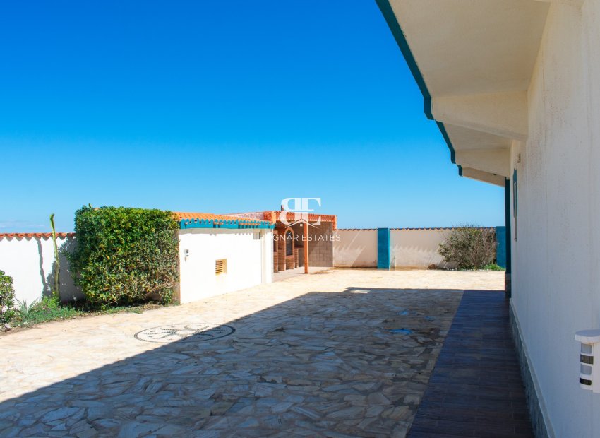 Herverkoop - Villa -
La Manga del Mar Menor