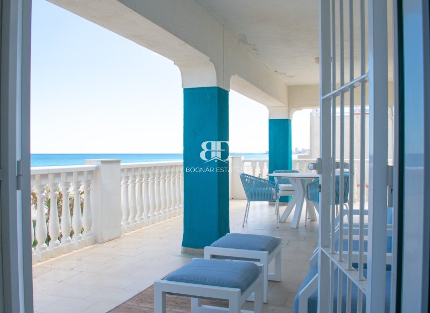 Herverkoop - Villa -
La Manga del Mar Menor