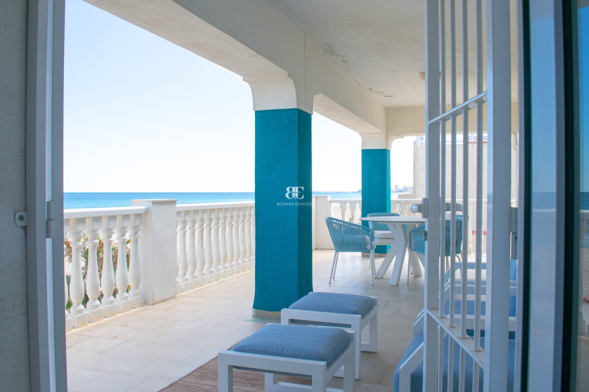 Herverkoop - Villa -
La Manga del Mar Menor